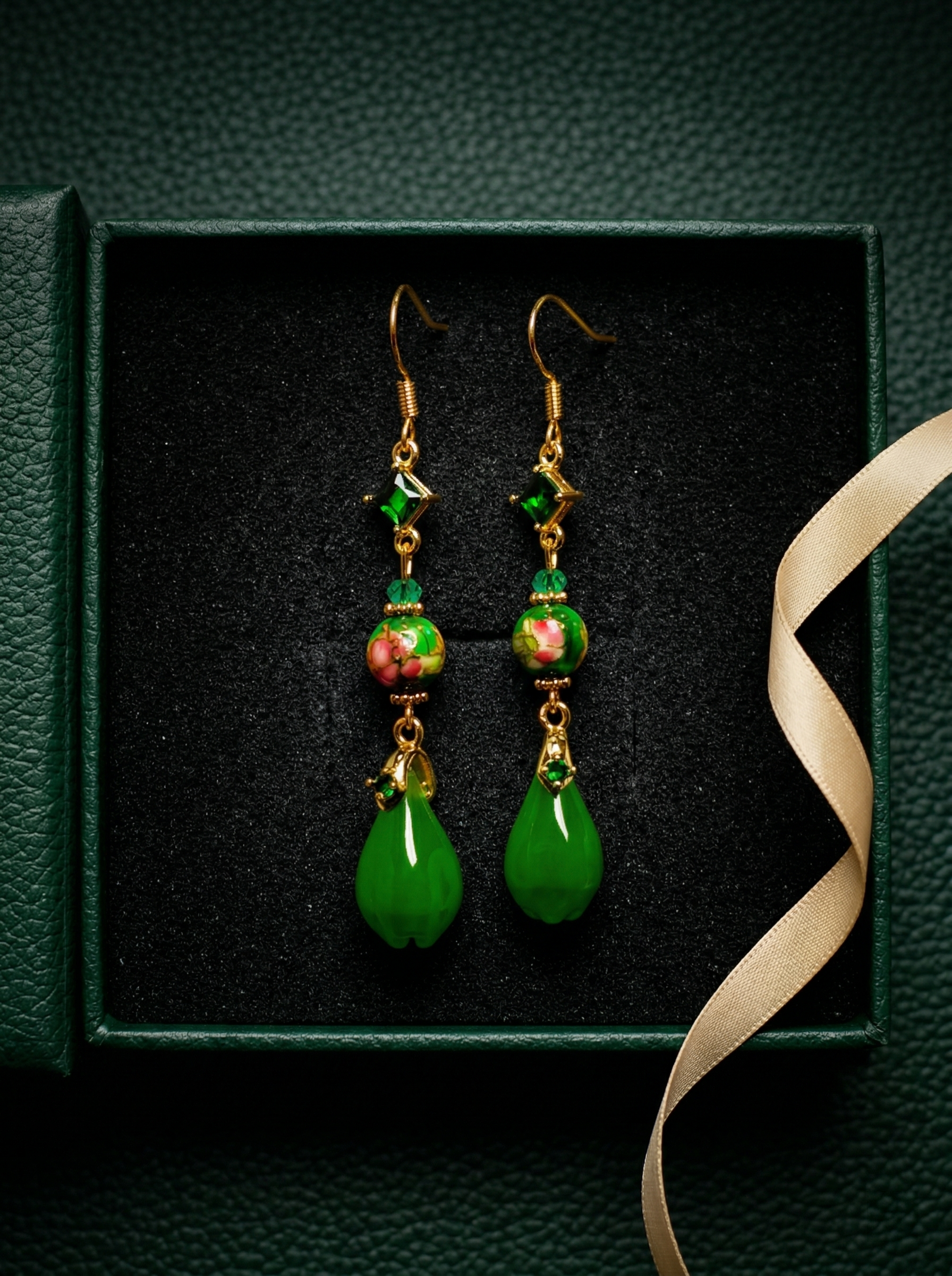 HECROWN long emerald ceramic earrings in a dark green leather gift box with a ribbon. A premium anniversary or Valentine's Day gift for her.